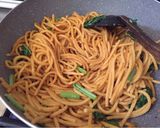 Foto langkah ke 2 dari resep Mie Gomak Siram Sambal Pecel.