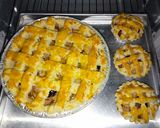 Foto langkah ke 5 dari resep Classic Apple Pie 🥧.
