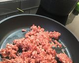 A picture of step 7 of Spaghetti, mince and brown onion soup.