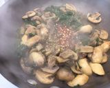A picture of step 3 of Mushroom spinach sandwich.