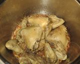 A picture of step 4 of Chicken Yakhni Pulao.