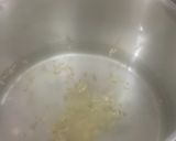 A picture of step 1 of Moringa Herbal Tea.