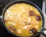 Foto del paso 5 de la receta: Arroz caldoso con setas y espárragos
