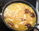 Foto del paso 5 de la receta: Arroz caldoso con setas y espárragos