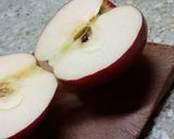 Foto del paso 1 de la receta: Manzana cocida con queso -en pan tostado 🍎🧀🍞