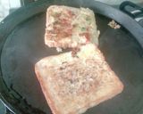 A picture of step 2 of Bread pizza.