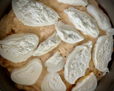 Foto del paso 5 de la receta: Gratinado de patatas a la pimienta con burrata