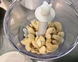 Une image de l'étape 1 de Gâteau bonhomme à la pistache et noix de cajou.