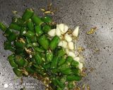 कांदा गुळ चटणी (kanda gul chutney recipe in marathi) रेसिपी स्टेप 2 फोटो 