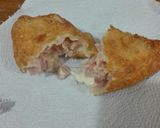 Foto del paso 3 de la receta: Empanadas de salchicha jamón queso y huevo