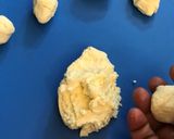 A picture of step 4 of Sponge Rose Roshogolla.