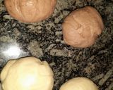Foto del paso 5 de la receta: Aros de pan bicolor