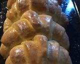 Foto del paso 8 de la receta: Medialunas 🥐🍯🧉