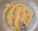 A picture of step 1 of Banana cake.