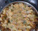 A picture of step 1 of Bread pakoda.