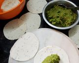 A picture of step 4 of Mini savoury gujiya.