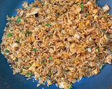 A picture of step 3 of Shrimp fried rice.
