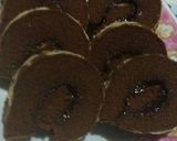 Foto langkah ke 4 dari resep Roll cake coklat.