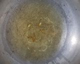 A picture of step 2 of Allu ka halwa.