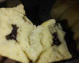 Foto langkah ke 5 dari resep Roti Kasur Isi Ceres Chocochip.