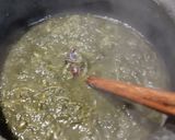 A picture of step 1 of Sarso Da Saag.