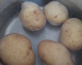 Foto del passaggio 1 della ricetta Polpette di patate e salsiccia