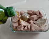 Foto langkah ke 2 dari resep Tuna Chunks in Oil.