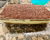 Foto del paso 8 de la receta: Pastel de galletas con crema de vainilla y chocolate