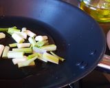 Foto del paso 3 de la receta Salteado de ternera con pack choi