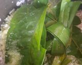 Foto langkah ke 1 dari resep Nasi Lemak Pandan Sambal Sotong.