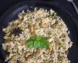 A picture of step 4 of Peas Pulao.