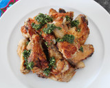 Foto del paso 1 de la receta: ALITAS DE POLLO A LA PROVENZAL  a lo "Chicken Little"