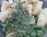 Methi Matar Aloo curry recipe step 1 photo