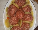 A picture of step 4 of JJ's Potatoes and Meatball Bake🥔-with my twist🥔🥔🥔🥔🥔🥔🥔🥔.