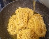 Foto del passaggio 4 della ricetta Tagliolini al crudo di scampi e tartufo nero