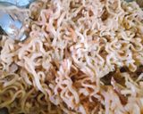 Foto langkah ke 5 dari resep Mie Goreng Sarden.
