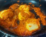 A picture of step 4 of Egg Do Pyaza.