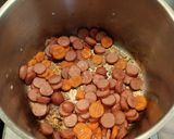 Gyors házias virslis krumplileves recept fázis 2 fotója