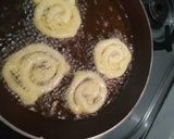 A picture of step 5 of Jalebi.