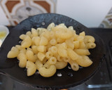 Foto langkah ke 2 dari resep Bolognese Macaroni Soup.