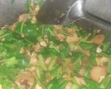 Foto langkah ke 5 dari resep Bihun Kecap Manis.