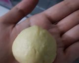 Foto langkah ke 4 dari resep Roti Sarang Madu.