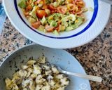 Foto del paso 4 de la receta: Ensalada de patata trufada con aguacate y anchoas