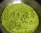 A picture of step 6 of Broccoli almonds creamy soup.