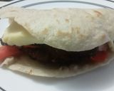 Foto del paso 6 de la receta: 🌮🌯Rapidita o Wrap con hamburguesa de Atún, remolachas y zanahorias salteadas tocineta y queso!!!