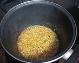 Foto del paso 1 de la receta: Croquetas de pollo asado, pata asada y manises