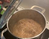 A picture of step 3 of Rice mixed with beef and peas.