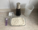 Foto del paso 1 de la receta: Pizza vegana de chorizo y champiñones