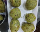 A picture of step 3 of Chicken nargisi kofta biryani.