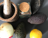 Foto del paso 1 de la receta: Pirámide de guacamole con pimienta de Sichoan